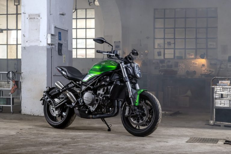 Benelli 752S: le immagini ufficiali
