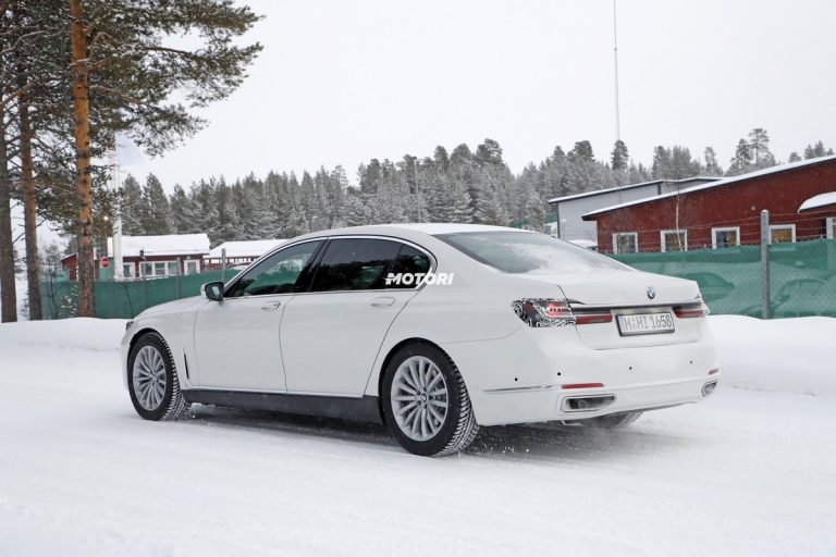 Nuova Bmw Serie 7: le foto spia