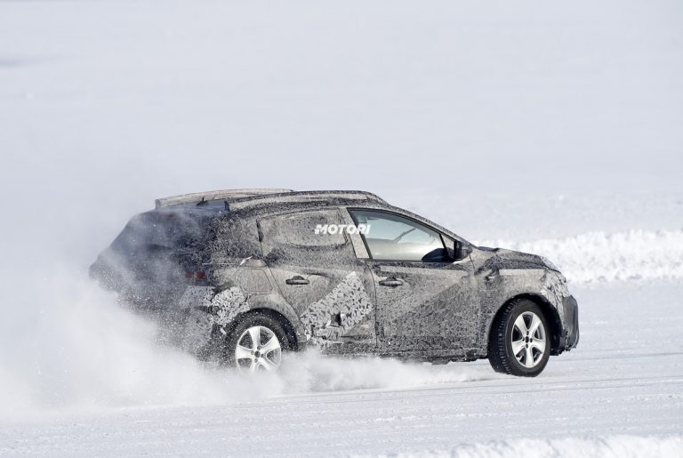 Dacia Sandero Stepway, le foto spia
