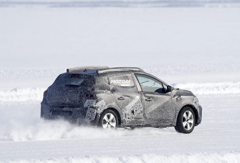 Dacia Sandero Stepway, le foto spia