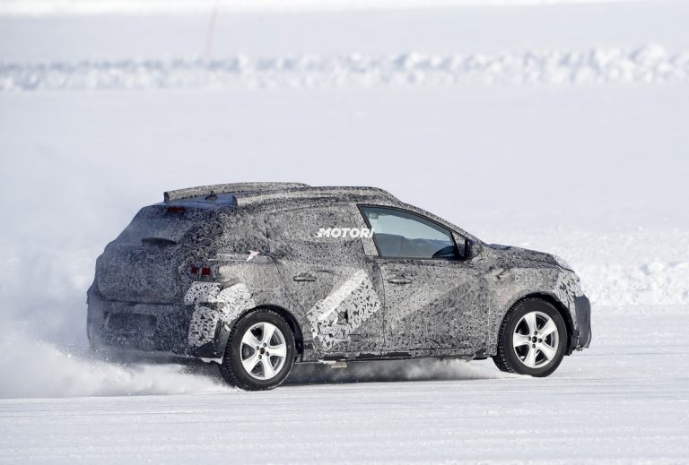 Dacia Sandero Stepway, le foto spia