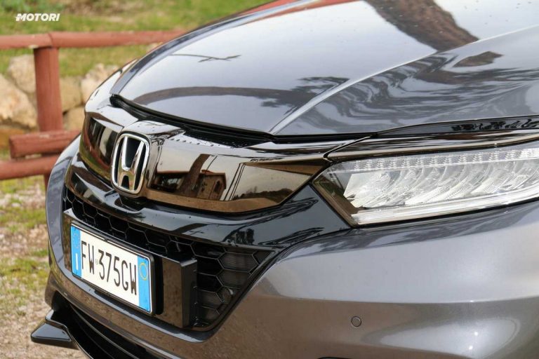 Honda HR-V 1.5 Sport 6MT: la prova su strada