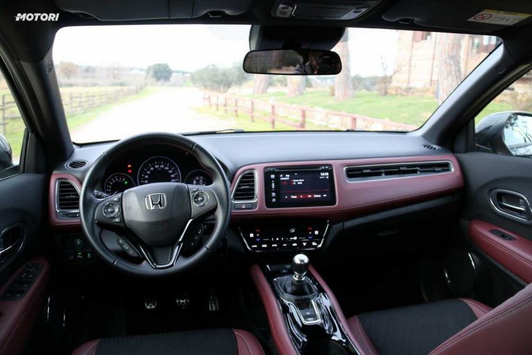 Honda HR-V 1.5 Sport 6MT: la prova su strada