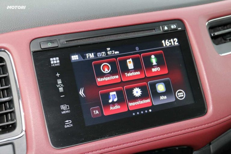 Honda HR-V 1.5 Sport 6MT: la prova su strada