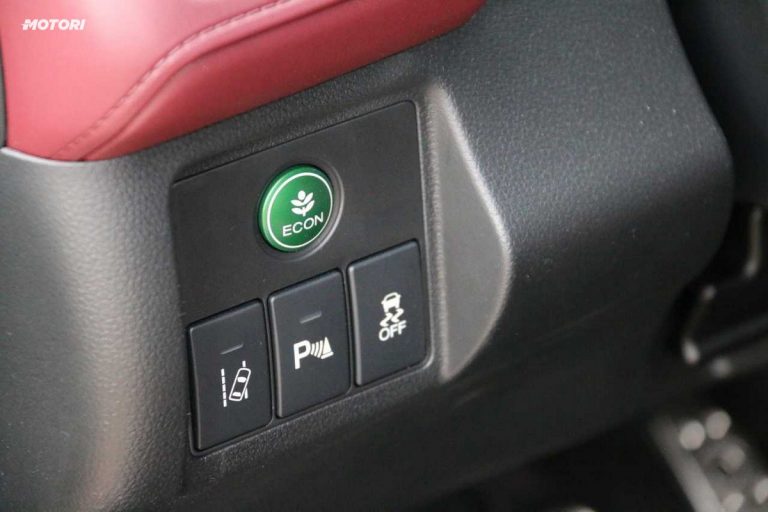 Honda HR-V 1.5 Sport 6MT: la prova su strada