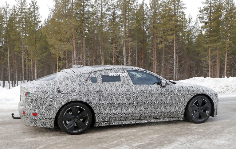 Jaguar XJ elettrica: le foto spia