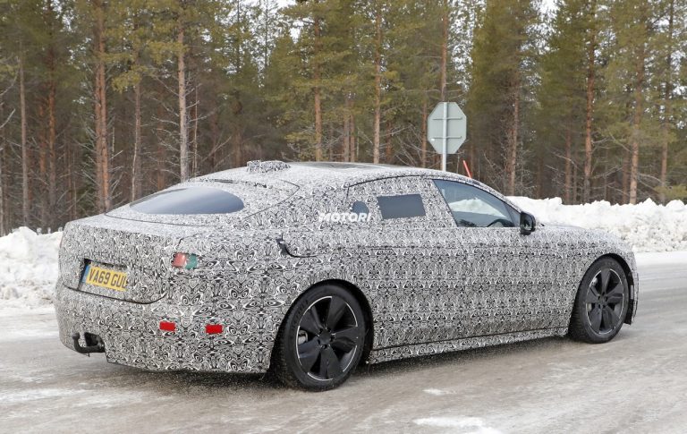 Jaguar XJ elettrica: le foto spia