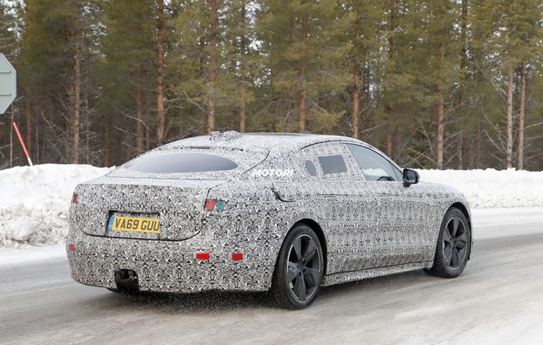 Jaguar XJ elettrica: le foto spia