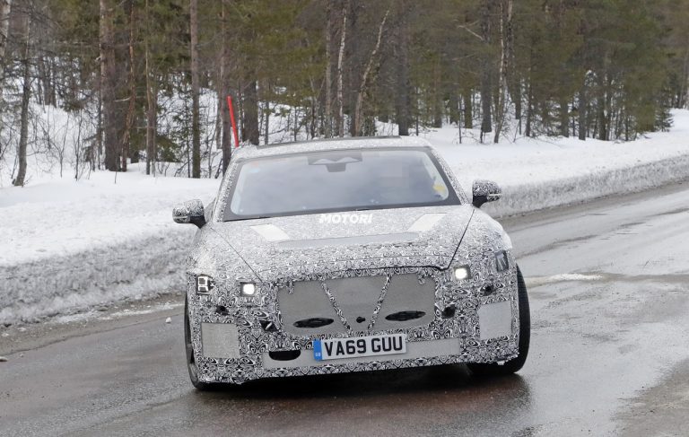 Jaguar XJ elettrica: le foto spia