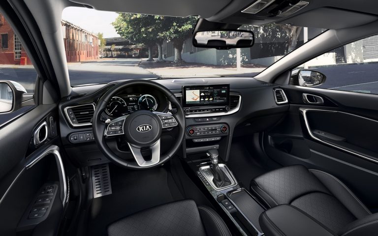 Kia XCeed e CEED Sportswagon Plug-in Hybrid: immagini ufficiali