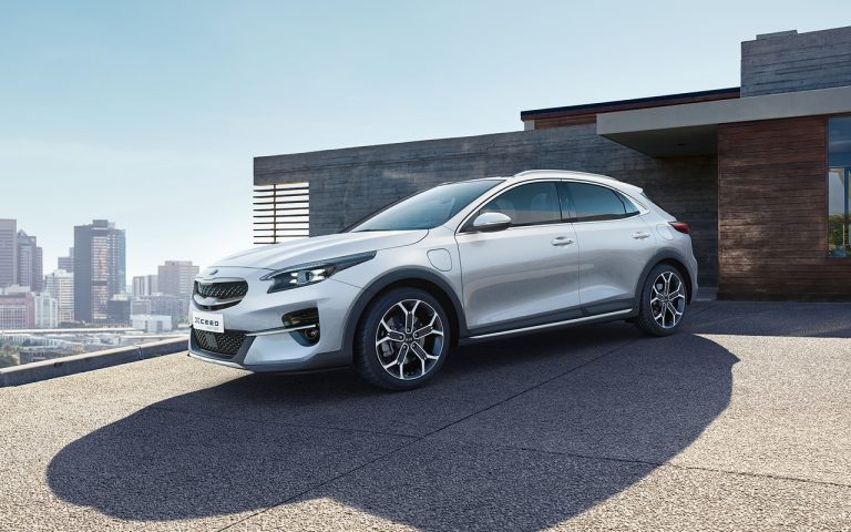 Kia XCeed e CEED Sportswagon Plug-in Hybrid: immagini ufficiali