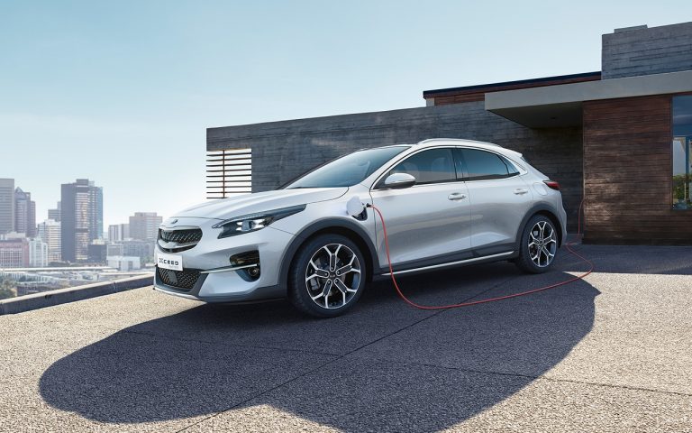 Kia XCeed e CEED Sportswagon Plug-in Hybrid: immagini ufficiali