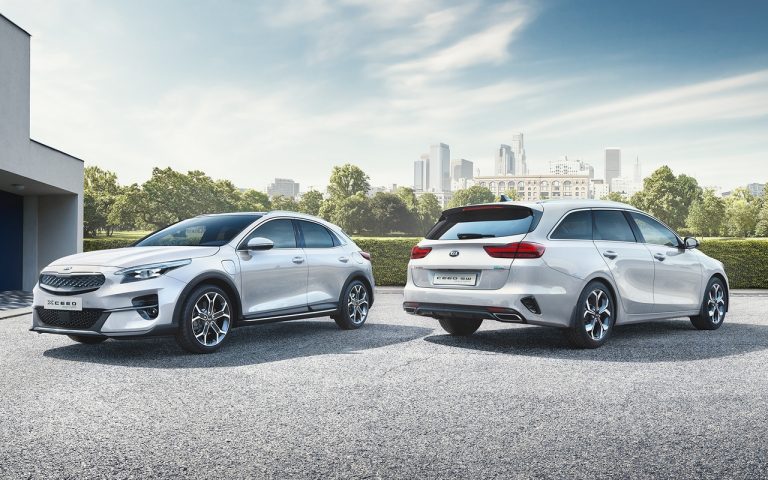 Kia XCeed e CEED Sportswagon Plug-in Hybrid: immagini ufficiali