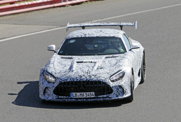 Mercedes-AMG GT Black Series, le foto spia