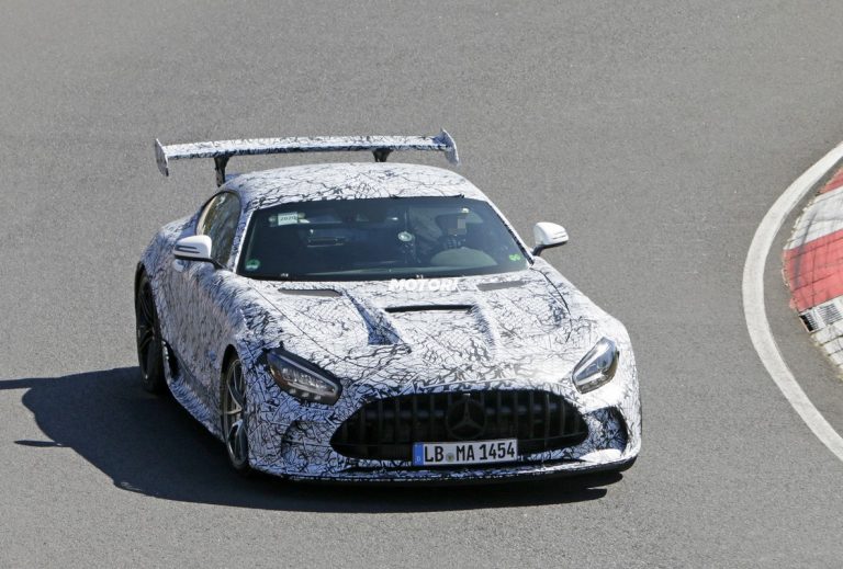 Mercedes-AMG GT Black Series, le foto spia
