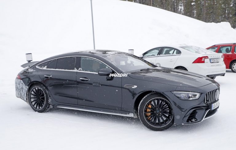 Mercedes AMG GT73 Hybrid: le foto spia