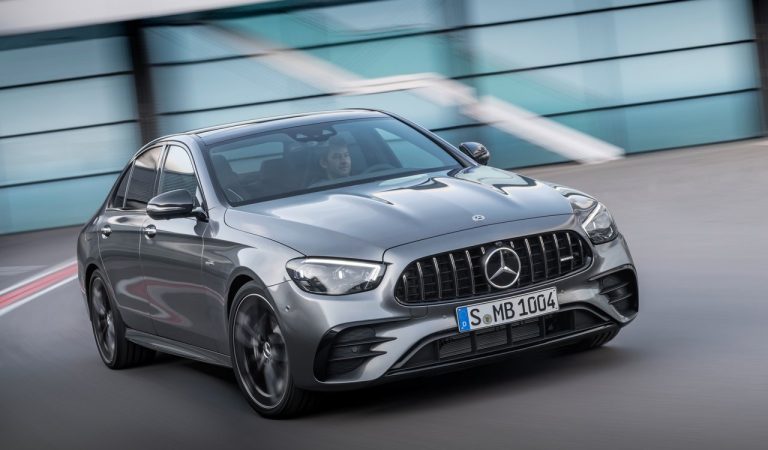 Mercedes-AMG E 53 e E 53 Wagon: immagini ufficiali