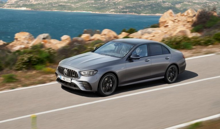 Mercedes-AMG E 53 e E 53 Wagon: immagini ufficiali