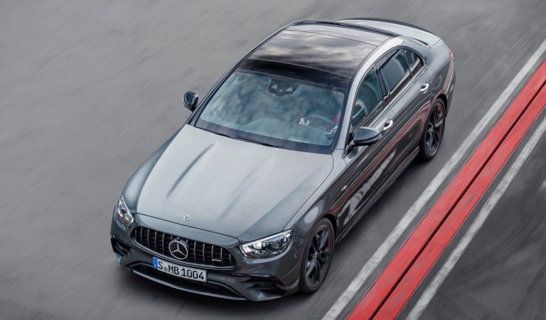 Mercedes-AMG E 53 e E 53 Wagon: immagini ufficiali