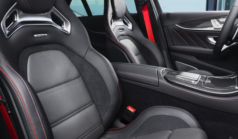 Mercedes-AMG E 53 e E 53 Wagon: immagini ufficiali