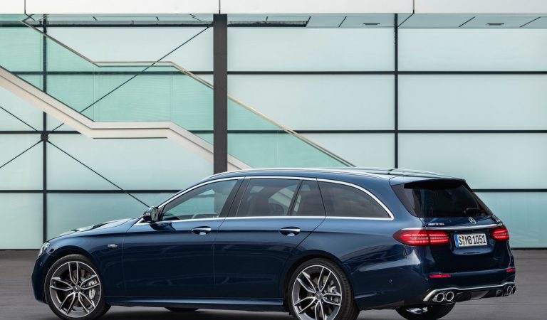 Mercedes-AMG E 53 e E 53 Wagon: immagini ufficiali