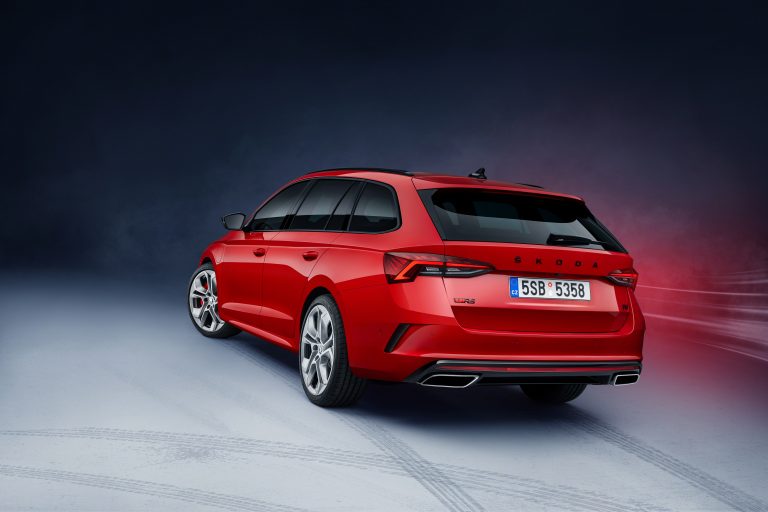Skoda Octavia RS iV: immagini ufficiali