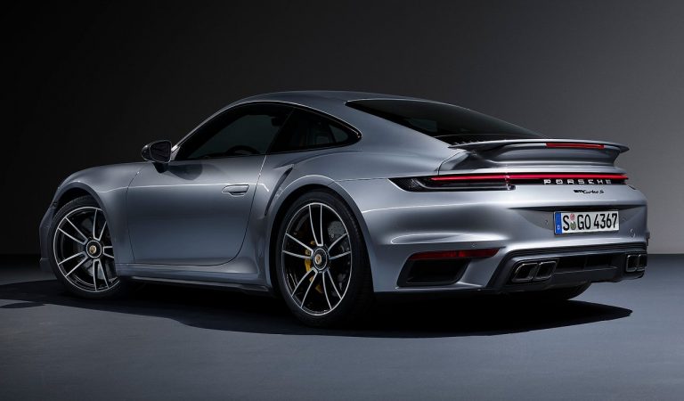Nuova Porsche 911 Turbo S: immagini ufficiali