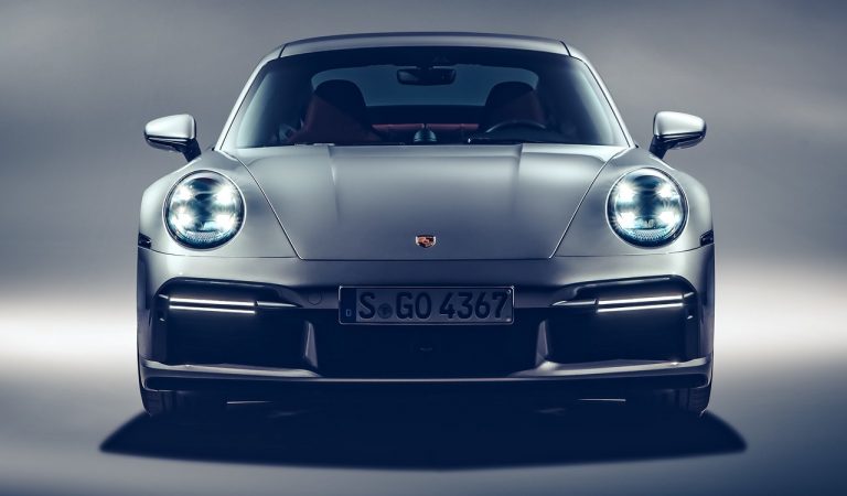 Nuova Porsche 911 Turbo S: immagini ufficiali