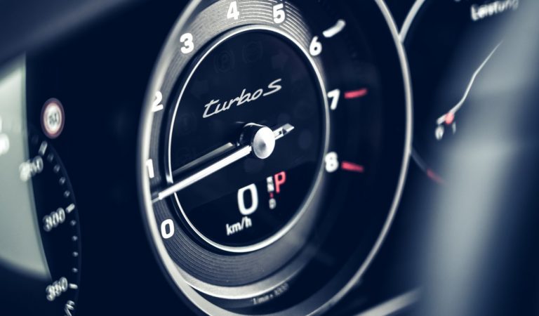 Nuova Porsche 911 Turbo S: immagini ufficiali