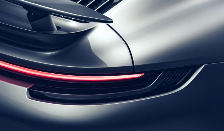 Nuova Porsche 911 Turbo S: immagini ufficiali