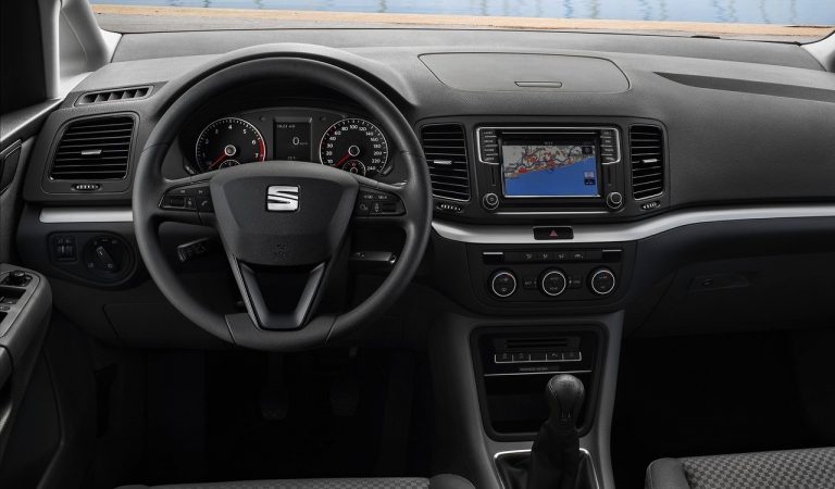 Seat Alhambra: immagini ufficiali