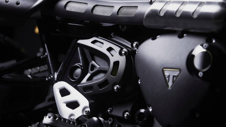Triumph Scrambler 1200 Bond Edition