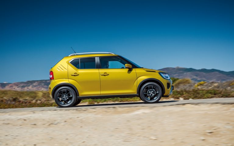 Suzuki Ignis Hybrid restyling: immagini ufficiali