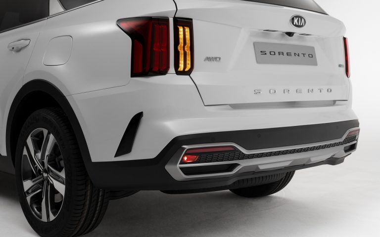 Nuova Kia Sorento 2020: immagini ufficiali