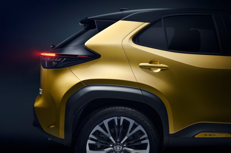 Toyota Yaris Cross: prime immagini ufficiali