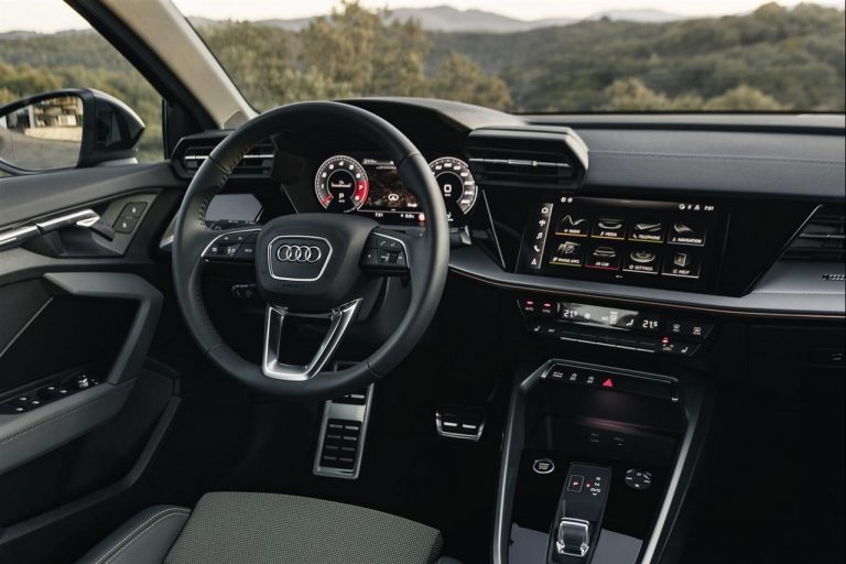 Audi A3 35 TFSI S tronic MHEV 2020: immagini ufficiali