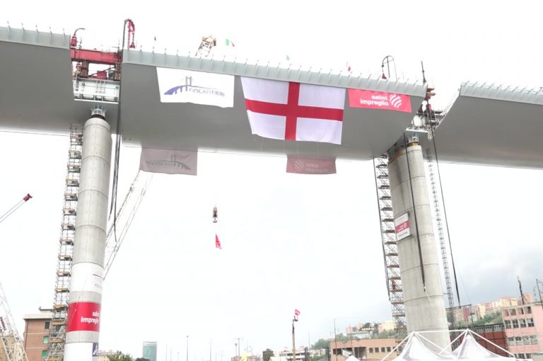 Ponte di Genova, il completamento dell'ultima campata