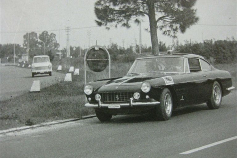 Ferrari 250 GTE 2+2 Polizia 1962: le immagini