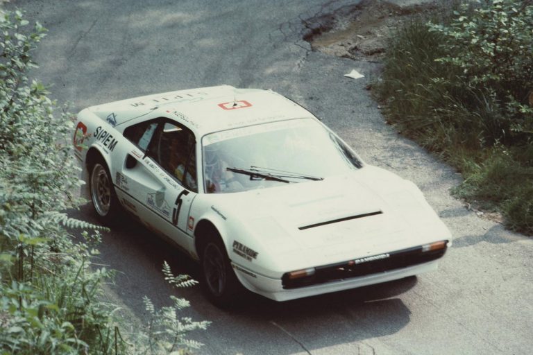 Ferrari 308 GTB Michelotto Gruppo B 1983: le immagini
