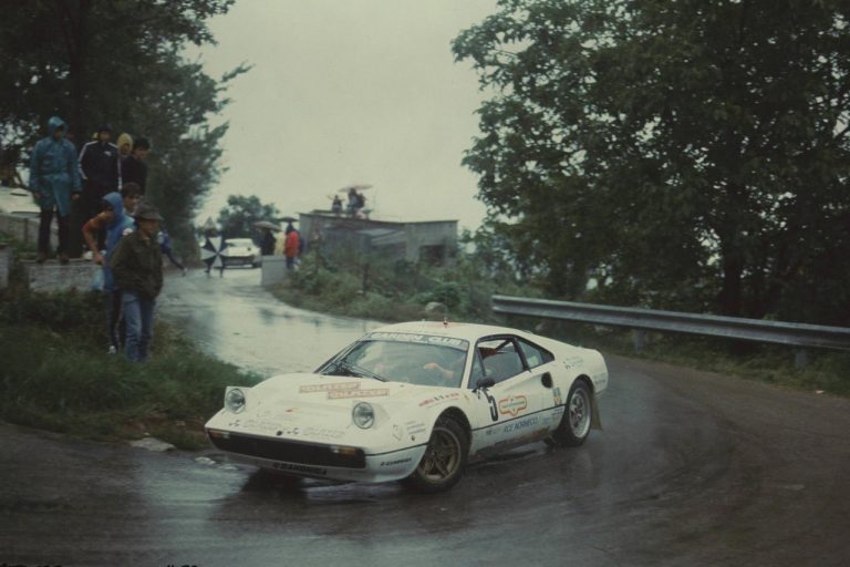 Ferrari 308 GTB Michelotto Gruppo B 1983: le immagini