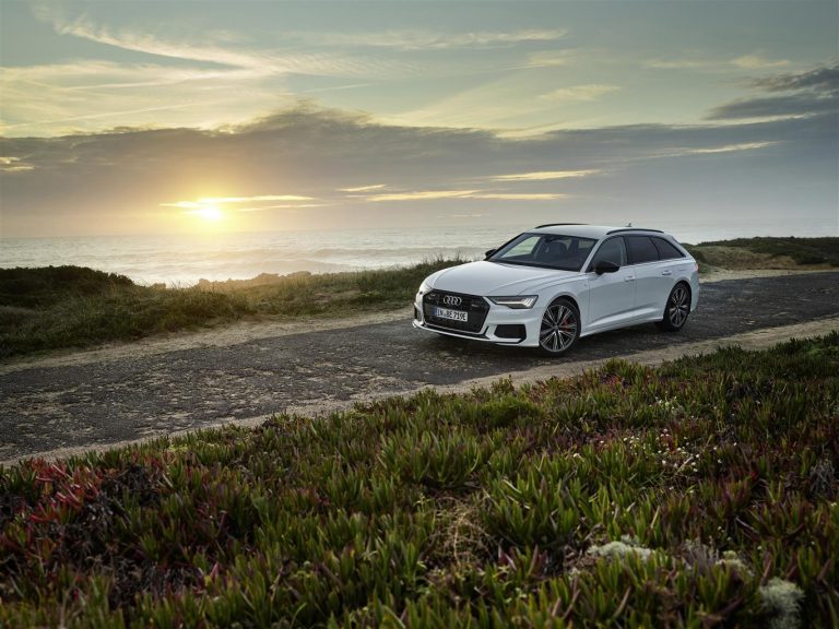 Audi A6 Avant TFSI e quattro: immagini ufficiali