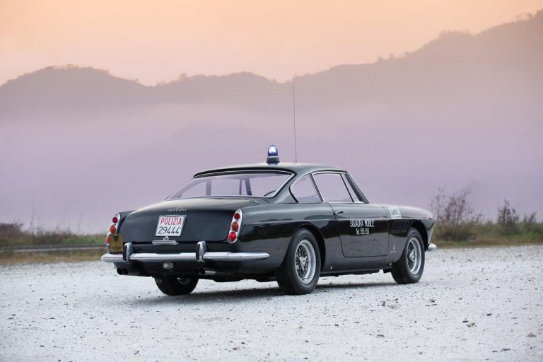 Ferrari 250 GTE 2+2 Polizia 1962: le immagini