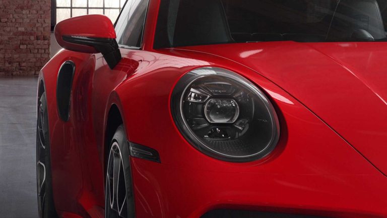 Porsche 911 Turbo S Exclusive Manufaktur: immagini ufficiali