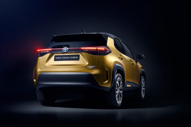 Toyota Yaris Cross: prime immagini ufficiali