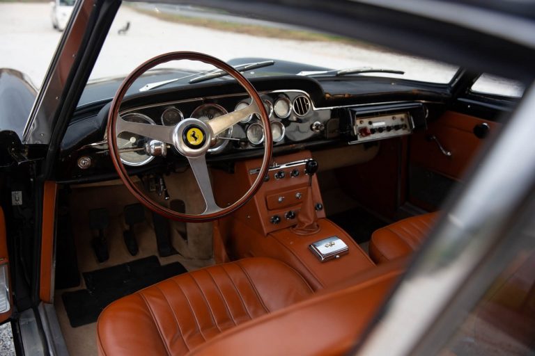Ferrari 250 GTE 2+2 Polizia 1962: le immagini