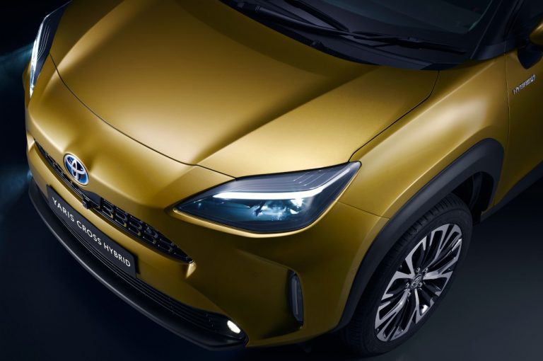 Toyota Yaris Cross: prime immagini ufficiali