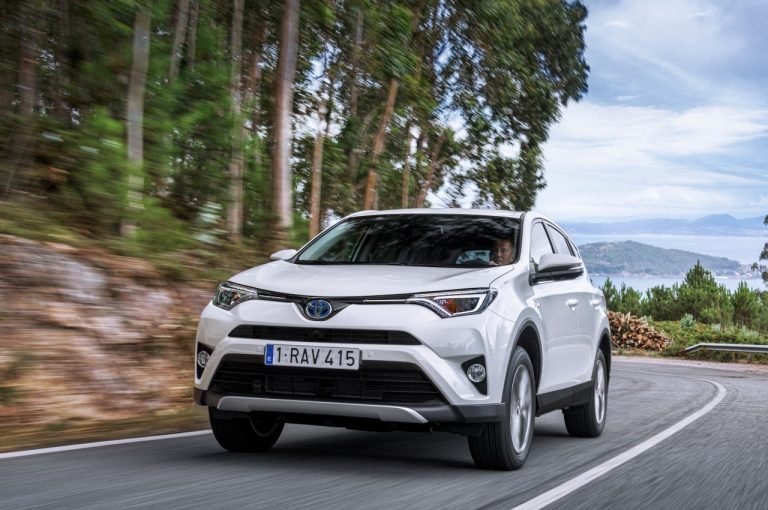 Toyota Rav4: la storia nelle immagini