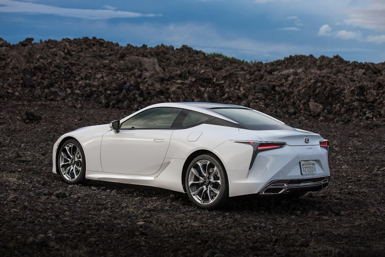 Nuova Lexus LC Coupé 2021: immagini ufficiali