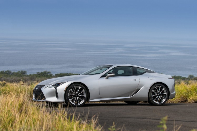Nuova Lexus LC Coupé 2021: immagini ufficiali
