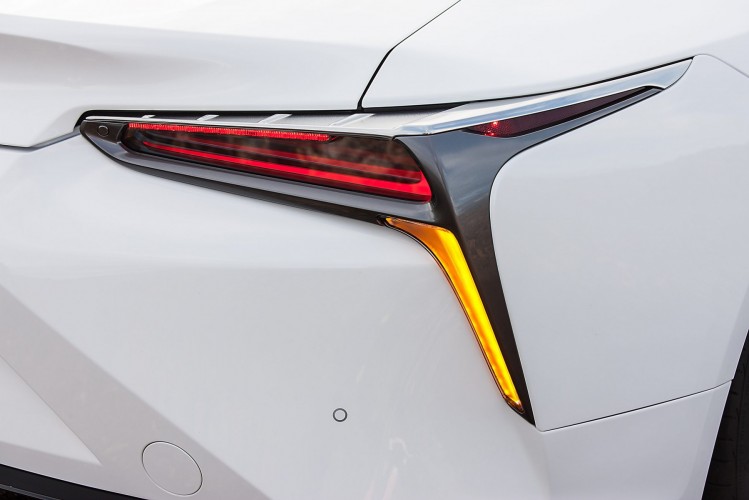 Nuova Lexus LC Coupé 2021: immagini ufficiali